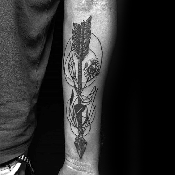 tatouage fleche homme avant bras