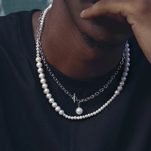 collier perles homme